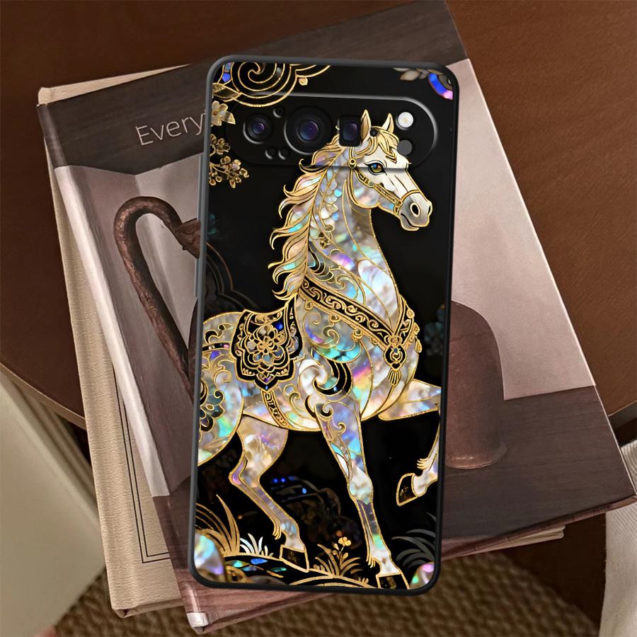 Lucky Horse Funda Phone Cover  - Google Pixel 9 Pro recension och pris